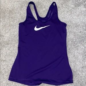 Women’s Nike Pro tank top